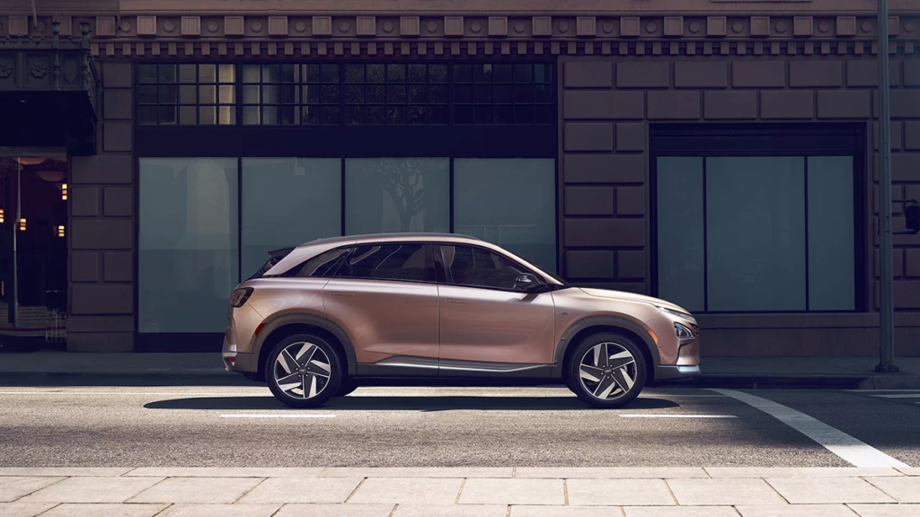 Hyundai - Acceleramota Memorial Day car sales 2023: Hyundai Nexo Fuel Cell